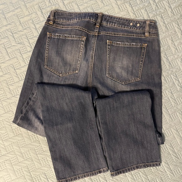 Cabi The Straight Jean. Size 10 - Picture 2 of 4